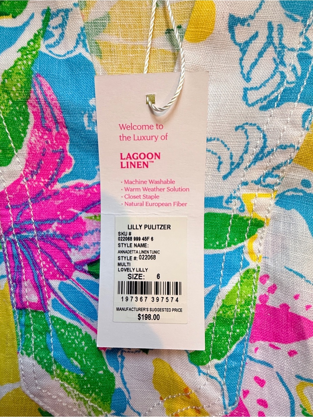Lilly Pulitzer Lovely Lilly - NWT - Picture 9 of 9